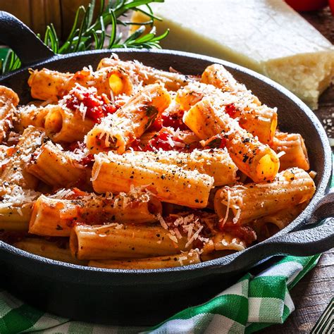 I Paccheri Di Da Vittorio Ricetta Di Una Pasta Leggendaria La Cucina