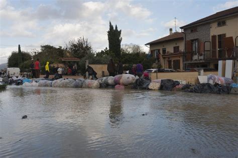 Alluvione In Toscana Pd Emendamento A Decreto Anticipi Per Primi