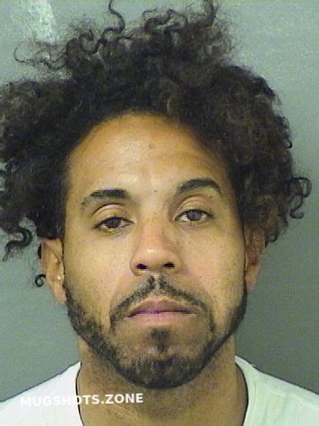 DEJESUS GENARO 04 11 2022 Palm Beach County Mugshots Zone