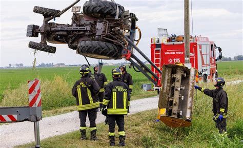 Copparo Muore Schiacciato Dal Trattore La Nuova Ferrara