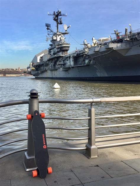 This 2 bus route detour actually cuts your commute by five minutes 19