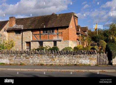 Mary Arden`s House or Farm, Wilmcote, Warwickshire, England, UK Stock ...