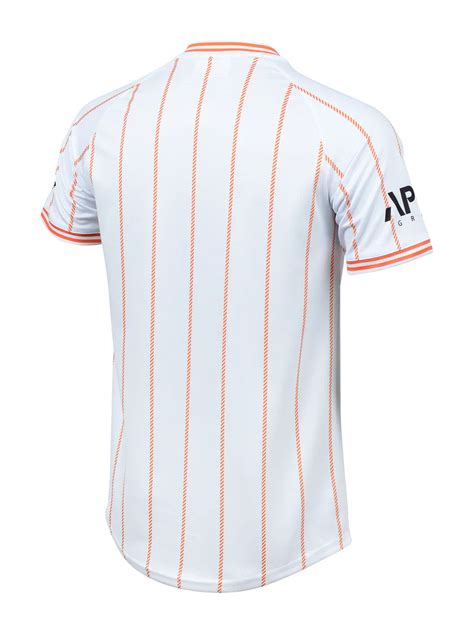 Brisbane Roar 2023 24 Away Kit