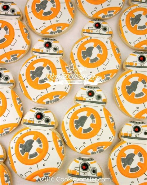 Pin By Marcia Bratkoski On Biscoitos Star Wars Cookies Disney