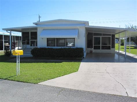 Lakeland Fl Mobile Home For Sale Located At 126 Joyce Place Lakeland