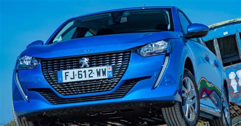 Novo Peugeot 208 começa a ser feito na Argentina na fábrica de El