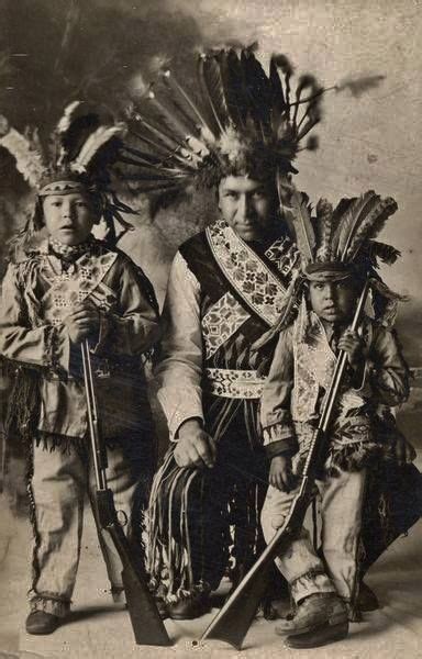 Winnebago Natives Native American Pictures Native American History