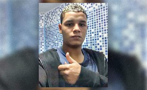 Fam Lia De Jovem Morto Por Pm Na Mar Levou Mais De Quatro Horas Para