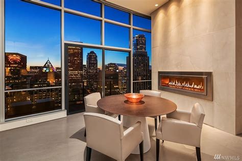 Luxury Apartment in Downtown Seattle, Washington | Luxury apartments ...