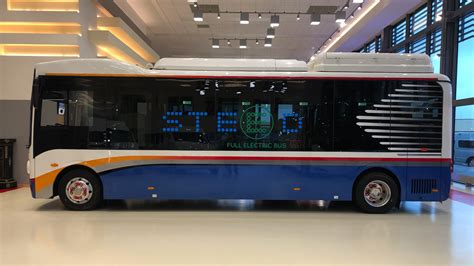 Higer Steed Battery Electric Bus Shown By Importer Harris Routeone