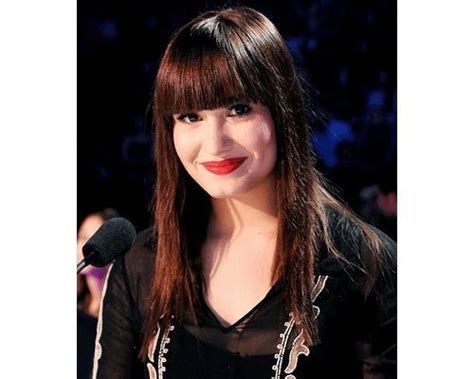 31 Spectacular Demi Lovato Hairstyles And Haircuts (With Images) | Fabbon