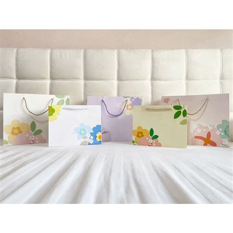 Jual Paper bag motif flower bunga / Tas Kertas / Tas Belanja / Tas Kado