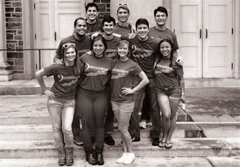 A Cappella Groups Impress First-Years – The Colgate Maroon-News