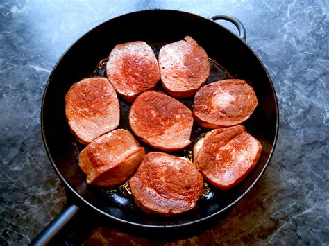 Gebratener Leberk S Mit Gurken Kartoffelsalat Rezept Kochbar De