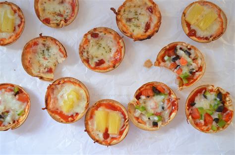 Mini Tortilla-Crust Pizzas - The Not So Creative Cook