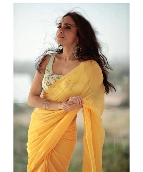 Amruta Khanvilkar Marathi Actress 98 Dreampirates