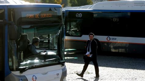 Greve na STCP faz autocarros circularem às pinguinhas no Porto