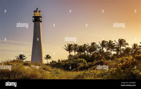 cape florida lighthouse while sunset, miami Stock Photo - Alamy