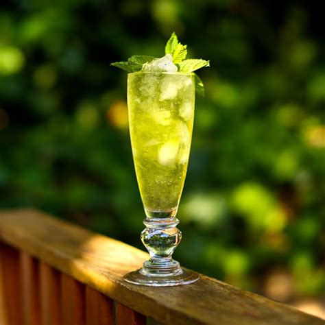 Absinthe Frappe - Cocktail Recipe