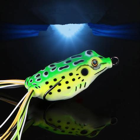 1PCS Artificial Soft Tubular Bait Plastic Fishing Bait Frog Treble