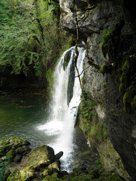 Découvrez la cascade des Combes à Saint Claude dans le Jura