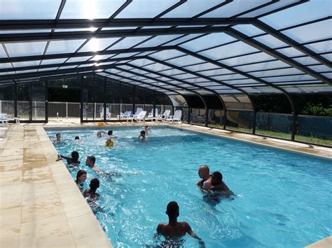 Piscine Couverte Et Chauff E Au Camping Tr Fle Feuilles