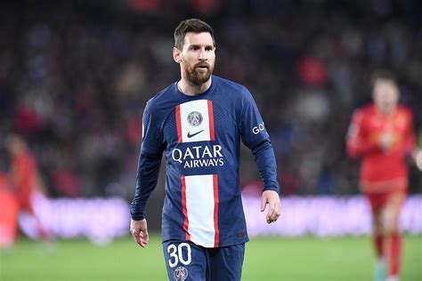 Foot Psg Messi Au Psg Une Prolongation Et Un Défi Totalement Fou