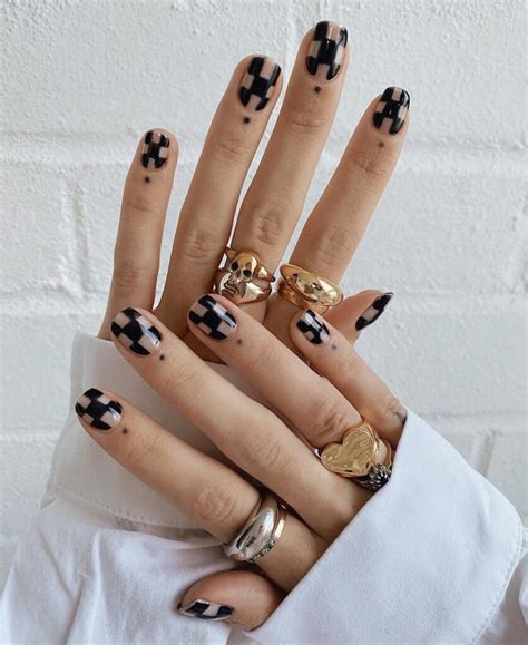 Fall In Love Jesienne Paznokcie Jakie Paznokcie Na Jesie S Hot Przejrzyj Inspiracje