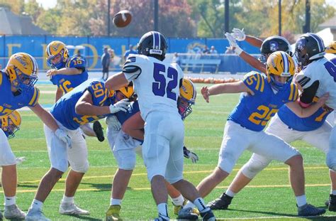 Photos Downers Grove North Vs Lyons Township Football Shaw Local