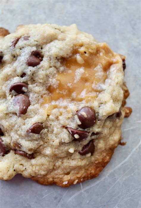 Chewy Caramel Chocolate Chip Oatmeal Cookies