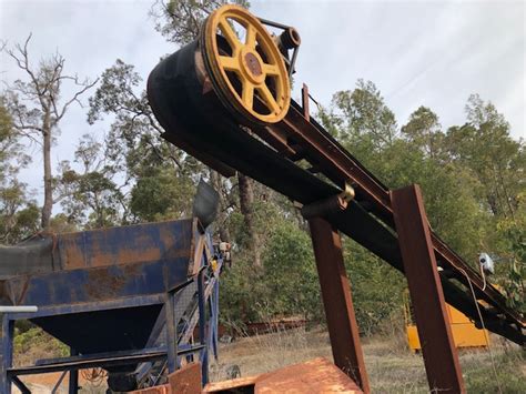 STACKER CONVEYOR FOR SALE - Mine Graveyard