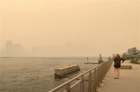 Thick Wildfire Smoke Envelops New York City Yahoo Sport