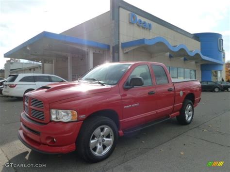 2004 Flame Red Dodge Ram 1500 SLT Sport Quad Cab 4x4 56451735 Photo