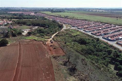 Mogi Guaçu Sp Construção Da Avenida Alíbio Caveanha Avança Em Duas