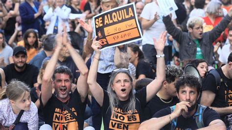 Mallorca Tourists Go Home Tausende Protestieren Gegen