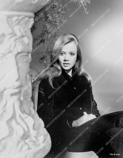 Beautiful Hayley Mills Portrait 8b20 18110 Abcdvdvideo