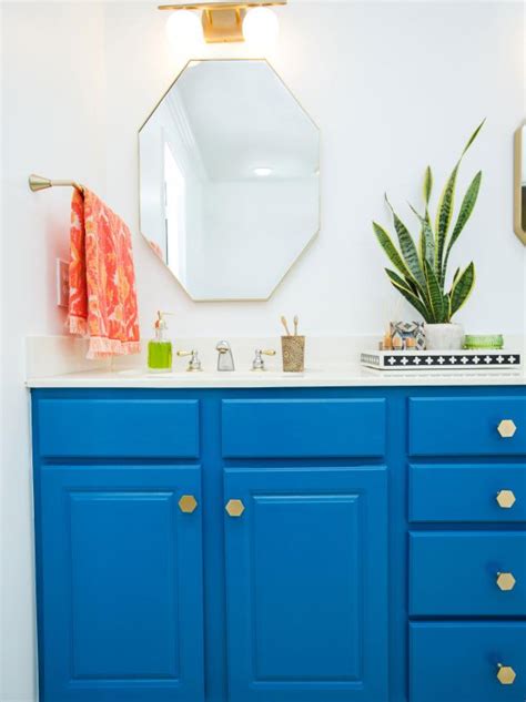 The 15 Best Diy Bathroom Projects Hgtv