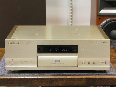 High End Pioneer DV S9 CD DVD Player