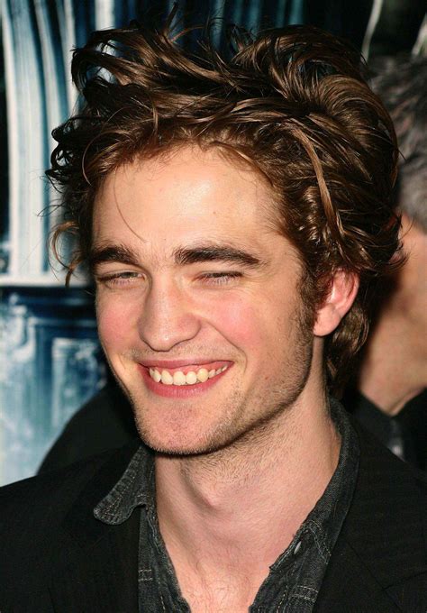 Robert Pattinson Hairstyles of the Young at Heart | world of fashion