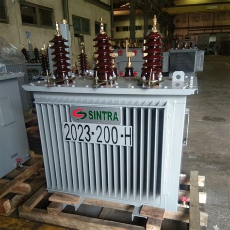 Jual Trafo Distribusi 3phase 200 KVA 20 KV 400 V Dyn5 SPLN D3 2007