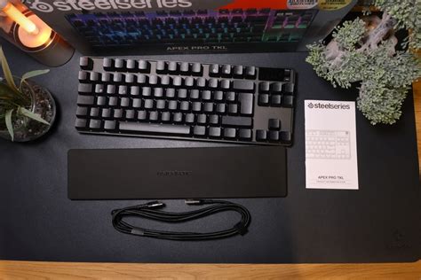 Steelseries Apex Pro Tkl 2023 Review Blazing Fast Gaming Keyboard