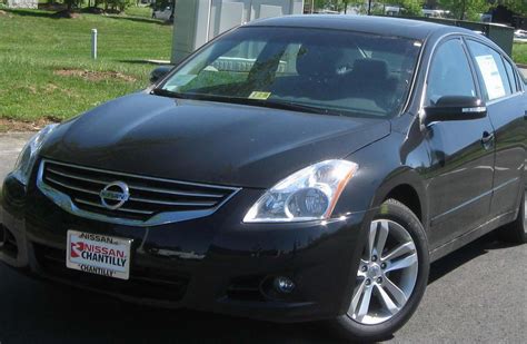 Nissan Altima Photos and Specs. Photo: Altima Nissan configuration and 25 perfect photos of ...