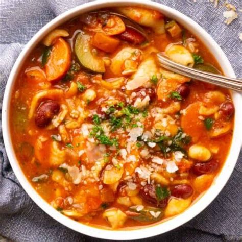 Minestrone Soup Recipe (Olive Garden Copycat) - The Kitchen Girl