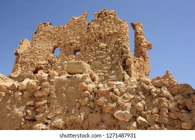 22 Oracle ammon gebel el dakrour Gambar, Foto Stok & Vektor | Shutterstock