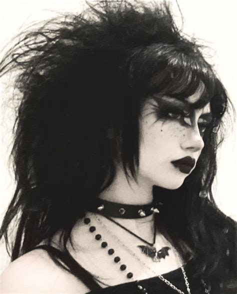 M0tht33th Goth Eye Makeup Goth Hair Edgy Makeup