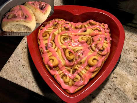 Valentine S Day Cinnamon Rolls R Breadit