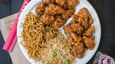 What It Was Like To Eat At The First Panda Express