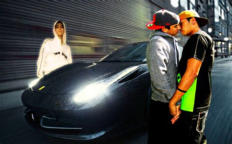 Gay Scallie And Chav Wallpapers Ferrari Super Car
