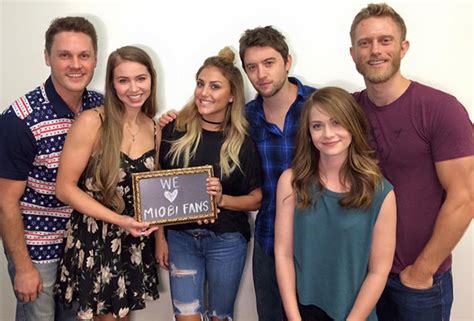 ‘Make It Or Break It’ Reunion — ABC Family Cast Interview On Freeform ...