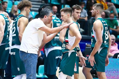 Energa Basket Liga Śląsk na inaugurację zmierzy się z wicemistrzem